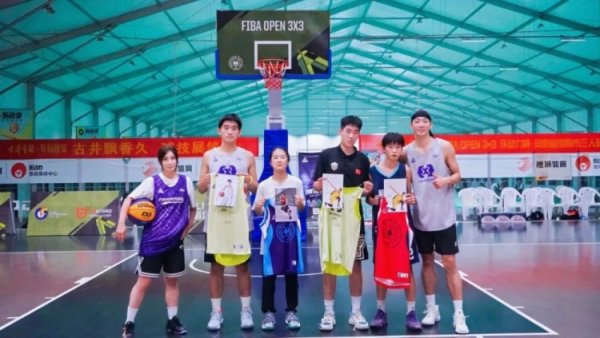 白晶侃七爷空降淮南！千人见证FIBA Open 3x3致胜球  夜 曼巴体育夺魁
