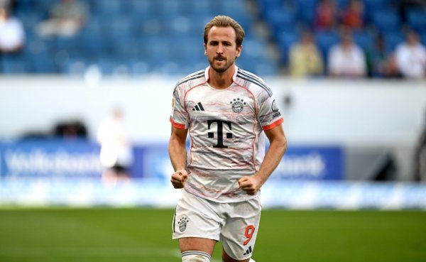 场均1.75球!凯恩本赛季8场赛事 打进14球 场均1.75球!凯恩本赛季8场赛事 打进14球