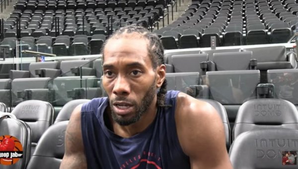 莱昂纳德:现在的NBA基本就是拼攻击 篮板球 和转换攻击 莱昂纳德:现在的NBA基本就是拼攻击 篮板球 和转换攻击