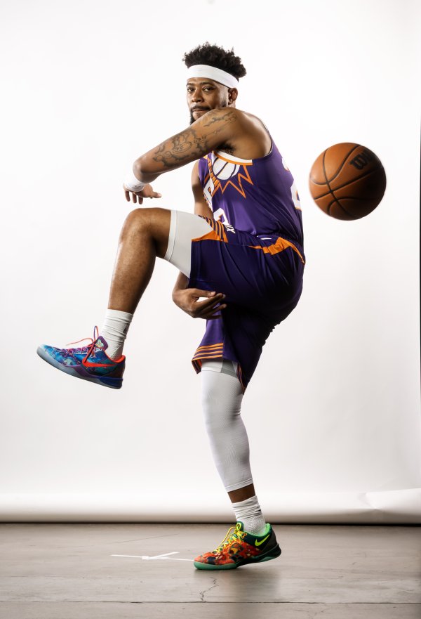 关键三分杀死赛事  ！乔丹-古德温10中5拿下全队最高19分外加7板2断