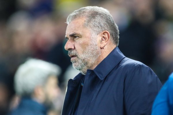 一败再败?澳波英超赛场4次面对切尔西全部输球 一败再败?澳波英超赛场4次面对切尔西全部输球