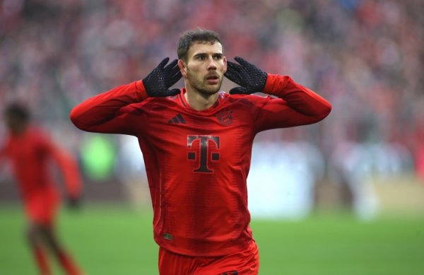 法尔克:拜仁考虑和格雷茨卡续约,但球员需接受降薪 法尔克:拜仁考虑和格雷茨卡续约,但球员需接受降薪