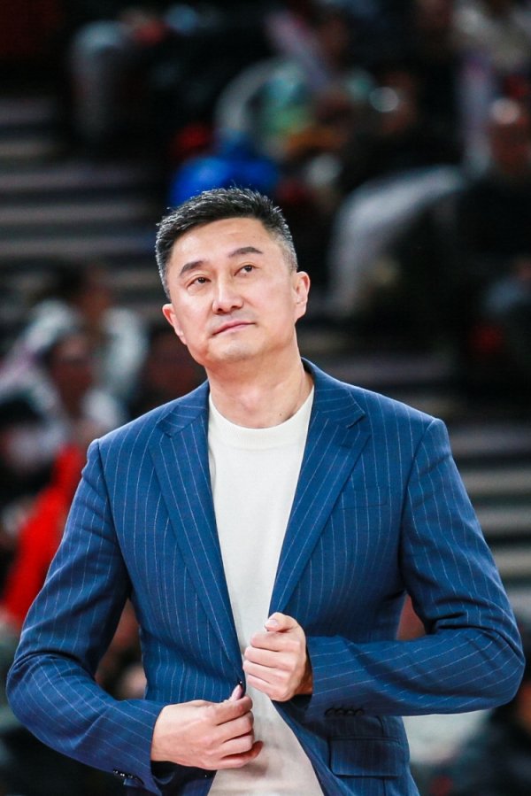 媒体人:广东全运男篮势必要在所有篮球赛 项目中捍卫主场作战 荣誉 媒体人:广东全运男篮势必要在所有篮球赛 项目中捍卫主场作战 荣誉