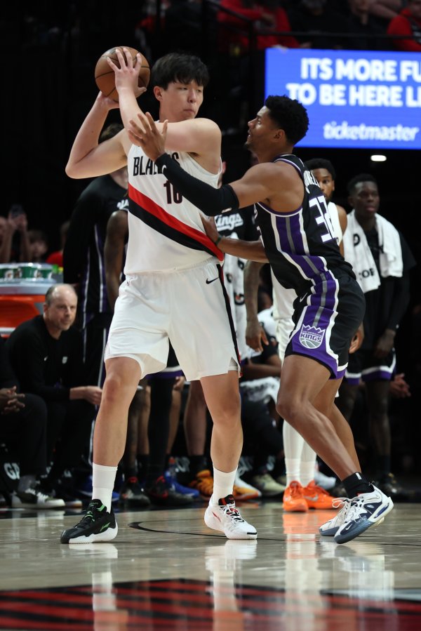 苏群:杨瀚森新赛季场均15分钟左右 昌西要成绩不会以培养他为主 苏群:杨瀚森新赛季场均15分钟左右 昌西要成绩不会以培养他为主