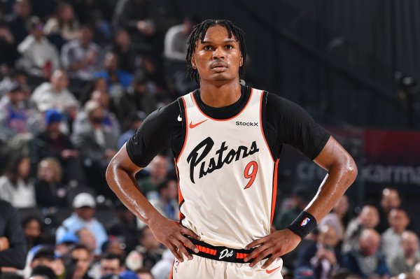 比克斯塔夫谈让奥萨尔打控卫:他节奏更快 也让CC有更多调整空间 比克斯塔夫谈让奥萨尔打控卫:他节奏更快 也让CC有更多调整空间