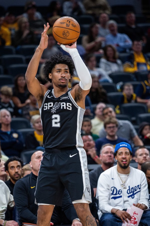 这场竞技状态 着实一般!哈珀全场10中3拿到6分3助&4错误 半场6中1 这场竞技状态 着实一般!哈珀全场10中3拿到6分3助&4错误 半场6中1