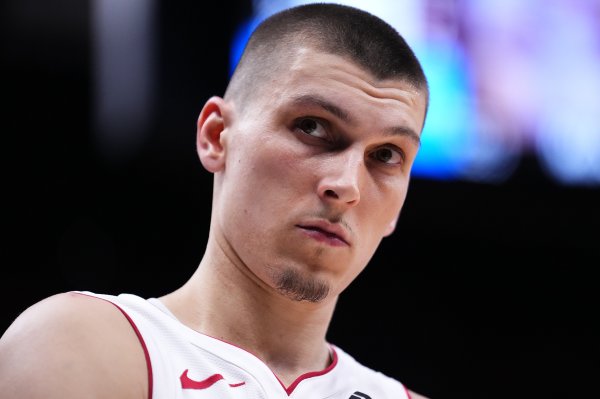 还剩2年6400万！多位热火队记：希罗与热火未能达成提前续约