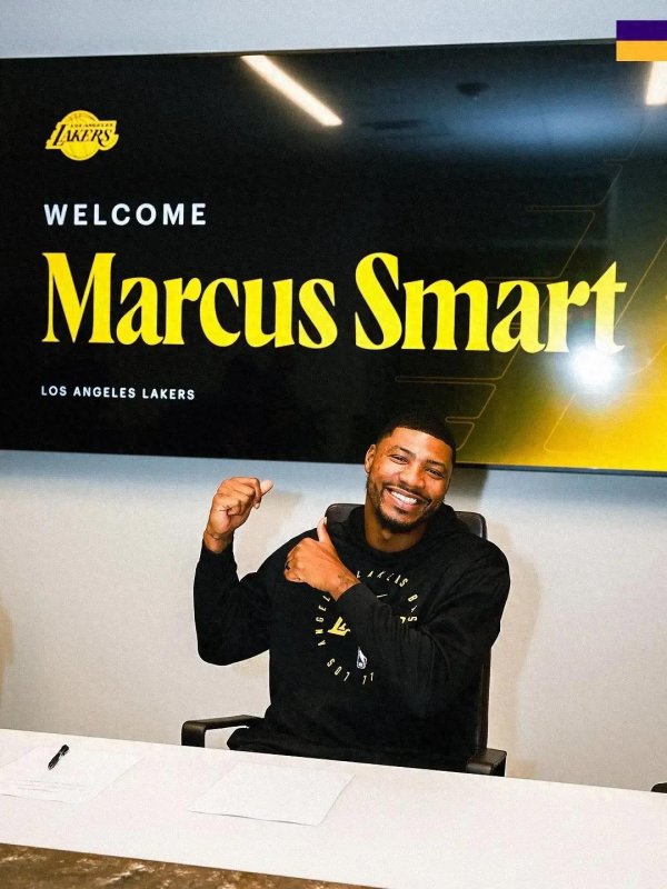 记者: 湖人放走DFS是个错误, 即便引进斯玛特也难弥补其损失 记者: 湖人放走DFS是个错误, 即便引进斯玛特也难弥补其损失